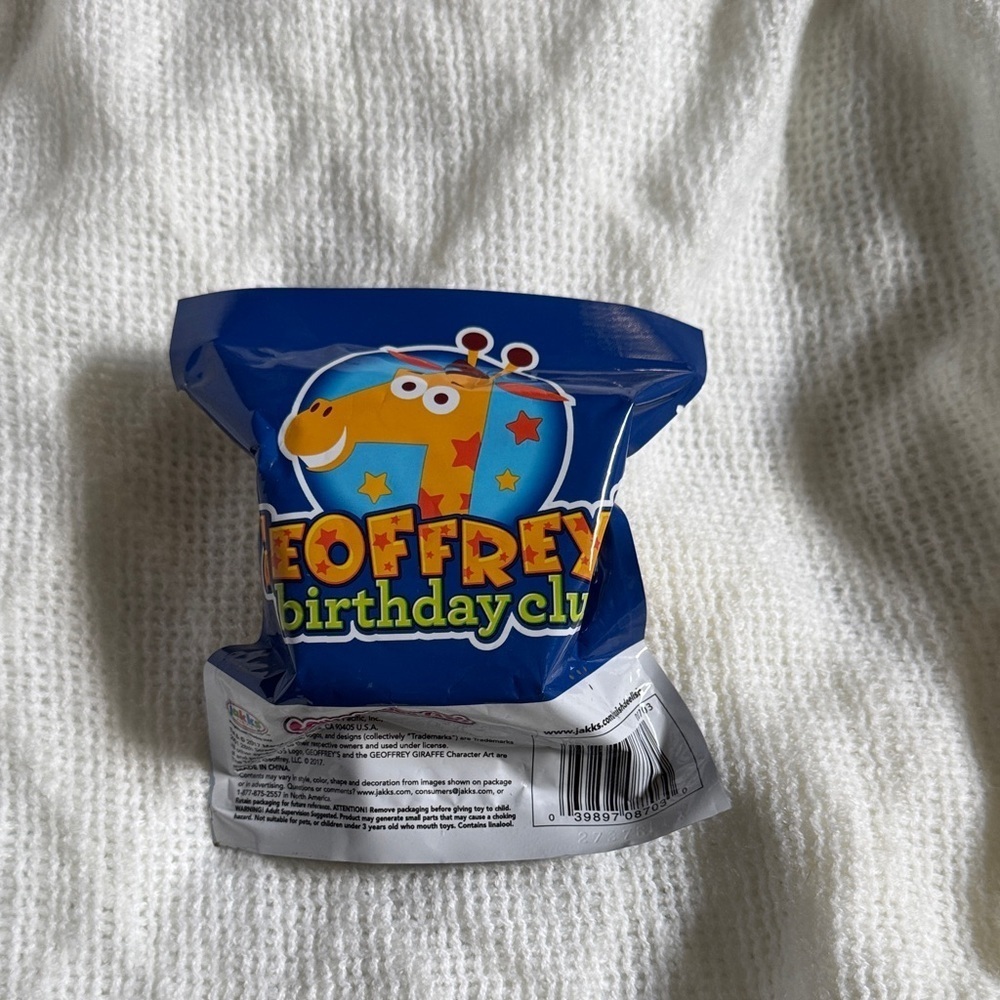 Geoffrey Birthday Club Blue Party Favor